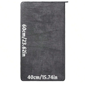 Medium rectangular towel with supplier measurements